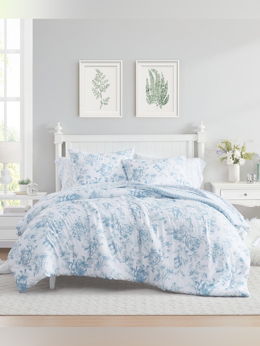 Laura Ashley Floral Blue Comforter queen cotton blanket